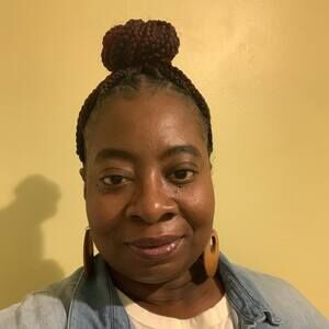 Meet your Posher, Elyse